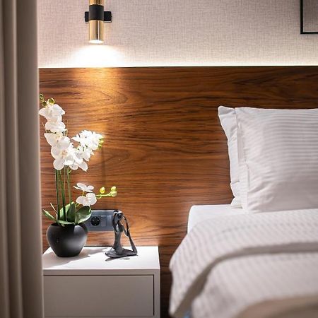 Enyana Luxury Suites Kotor Extérieur photo