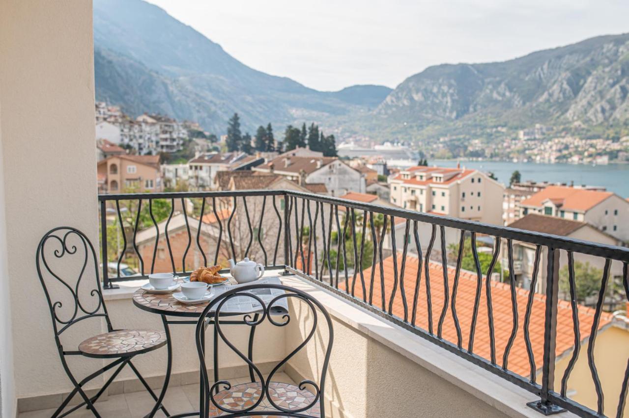 Enyana Luxury Suites Kotor Extérieur photo